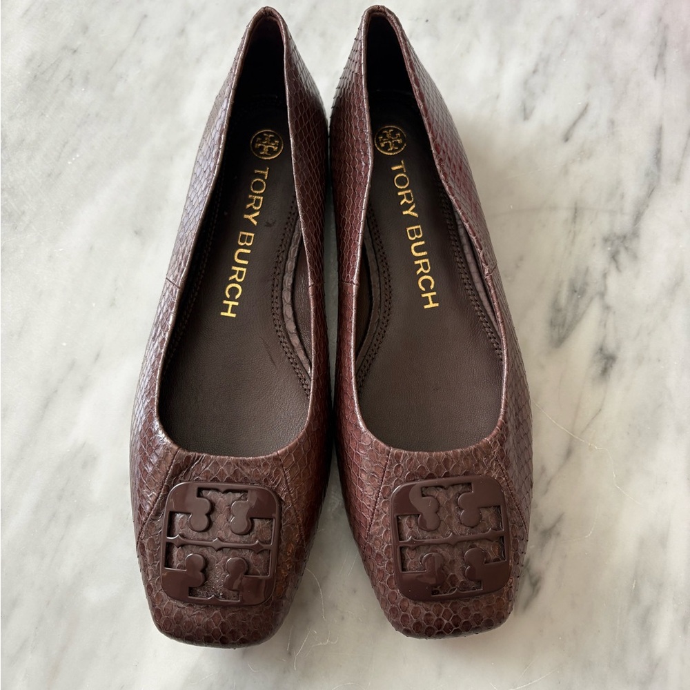Tory Burch Brown Georgia Croc Embossed  Ballet Flats